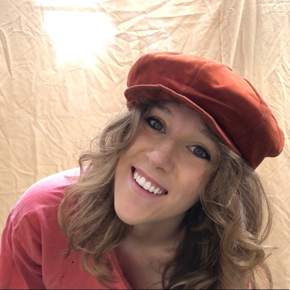 Meet your Posher, Alexanne